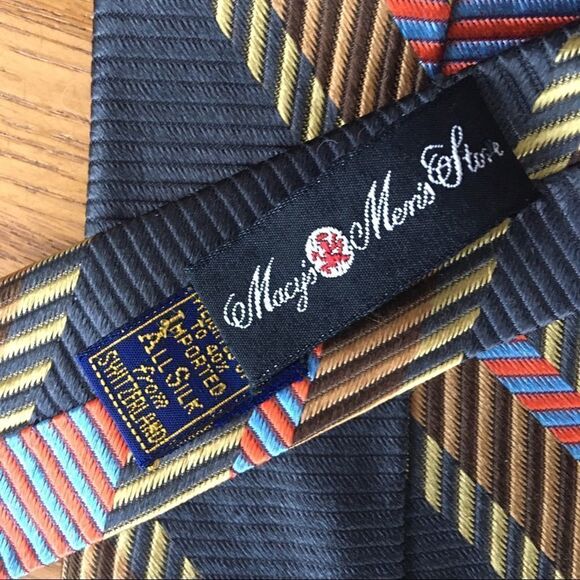 Vintage Macy’s Del Soldato Silk Stripe Tie - Picture 4 of 4